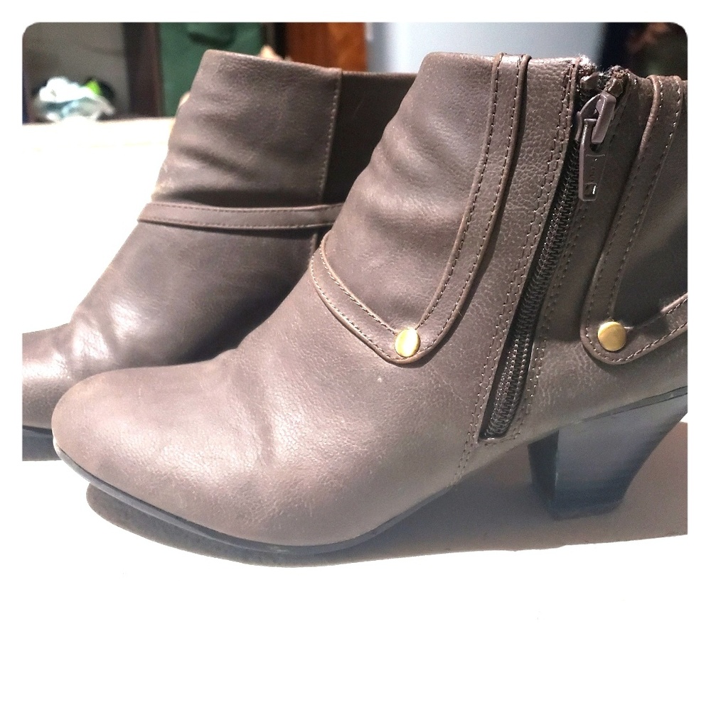 Brown booties size 8.5